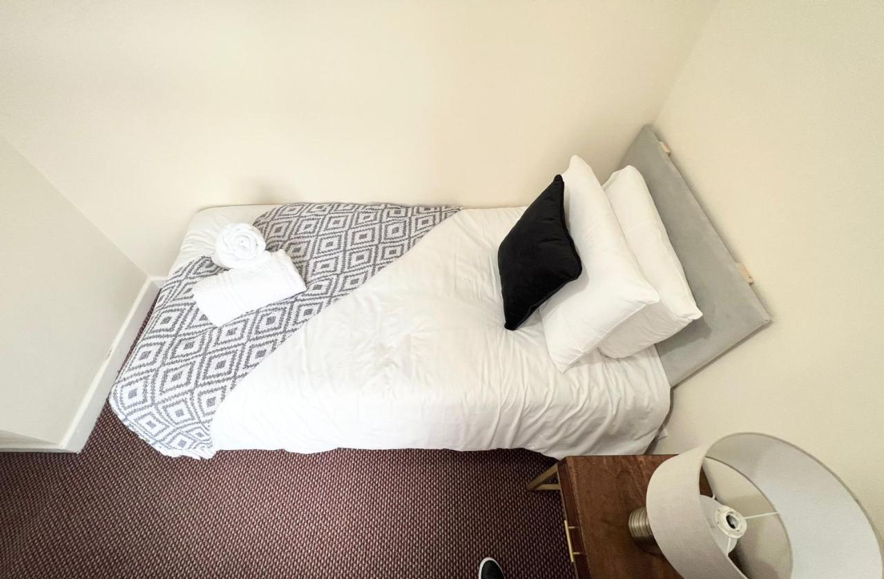Taunton Inn Zewnętrze zdjęcie